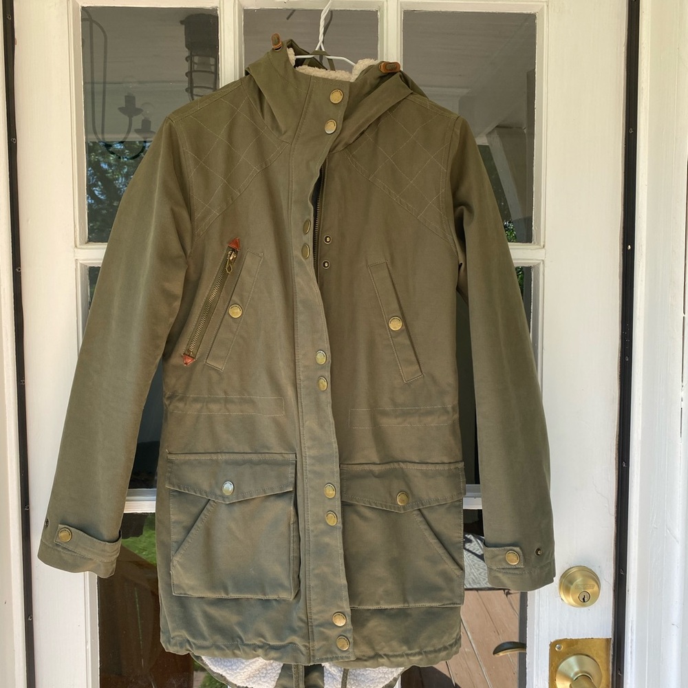 Volcom Olive and Cream Sherpa Jacket